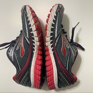 Brooks Ghost 6 Gray Pink Leather Mesh Athletic